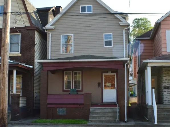911 McKean Ave, Charleroi, PA 15022