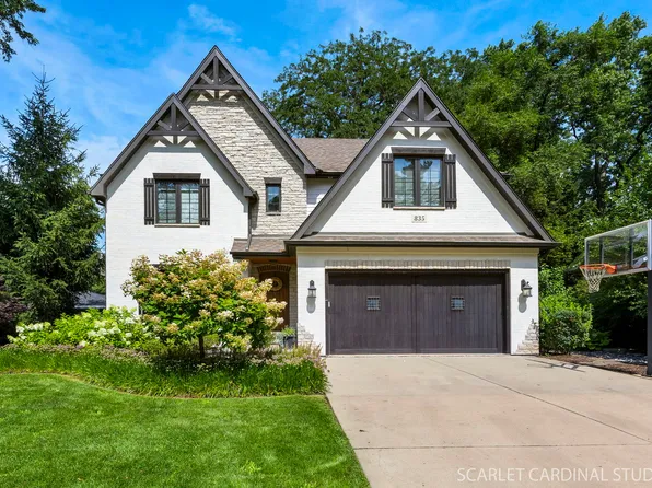 835 S Wright St, Naperville, IL 60540