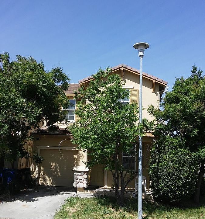 1st image of 110 Clear Sky Cir
