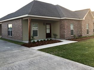 2210 Parish Rd, Thibodaux, LA 70301