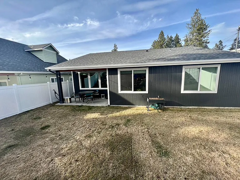 3316 E 25th Ave — Photo 16