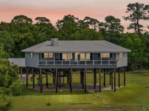 9100 Shell Belt Rd S, Coden, AL 36523