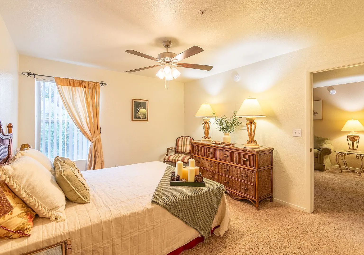 Enclave Apartments — Photo 3