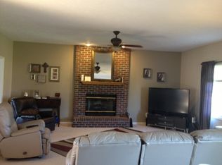 507 Hampton Ct, Metamora, IL 61548