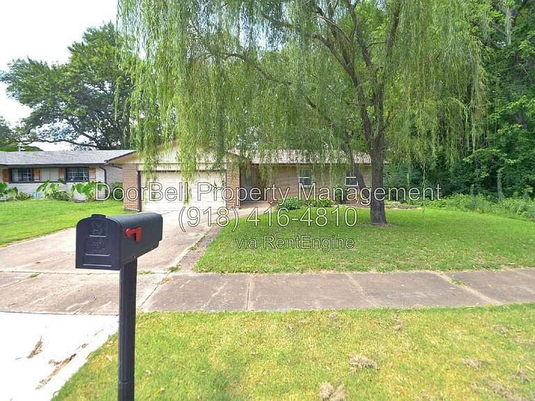 608 E Toledo St — Photo 2