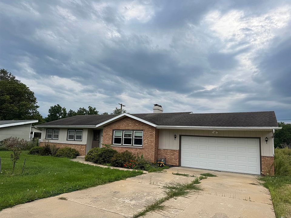 2nd image of 527 Timber Hills Dr