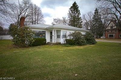 1st image of 441 White Pond Dr