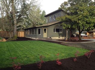 25975 Marina Rd, Veneta, OR 97487