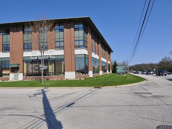 2nd image of 3330 Skokie Valley Rd Ste 102