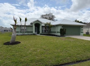 2367 SE Rock Springs Dr, Port Saint Lucie, FL 34952