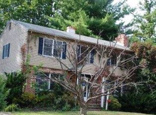 1217 White Mills Rd, Catonsville, MD 21228