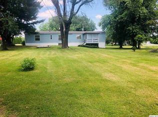 110 N 1st St, West Point, IL 62380