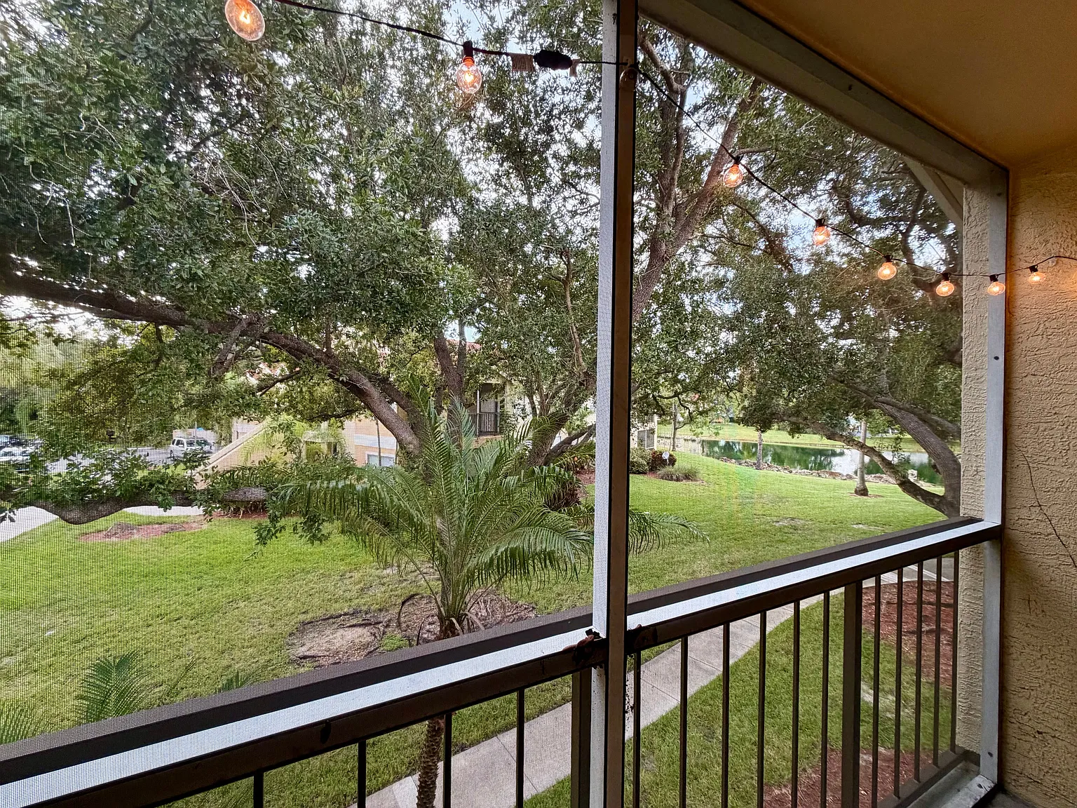2 bed, 2.0 bath, $3,800 — Photo 3