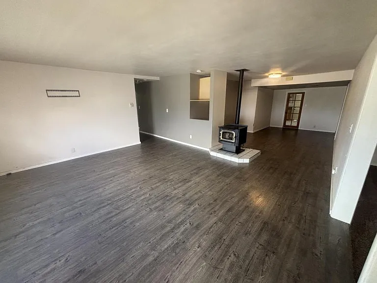 183 N Cammann St — Photo 2