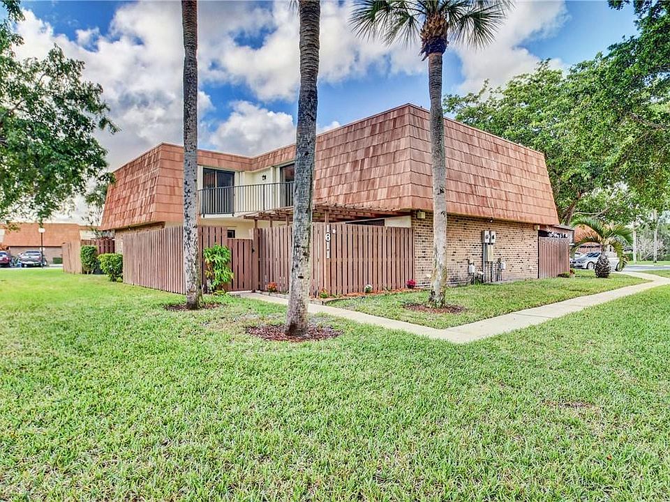 1st image of 1611 S Coral Te #1611