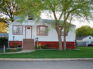 89 3rd Ave, Port Reading, NJ 07064