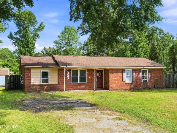 9614 Blake Circle NE, Leland, NC 28451