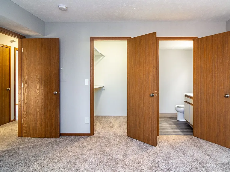 Normandy Hills Apartments LLC — Photo 34