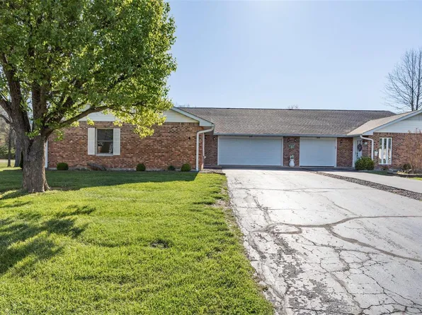 310 W Green Tree Ln, Farmington, MO 63640