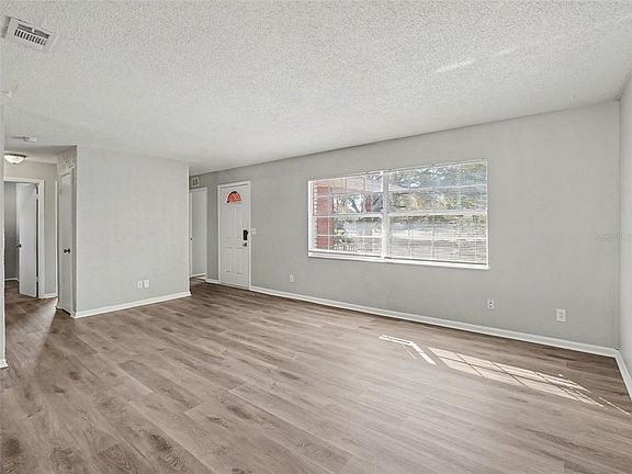 5th image of 555 Thomas Jefferson Way