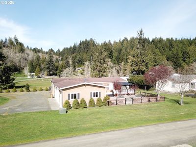 425 Fern Ln, Lakeside, OR, 97449