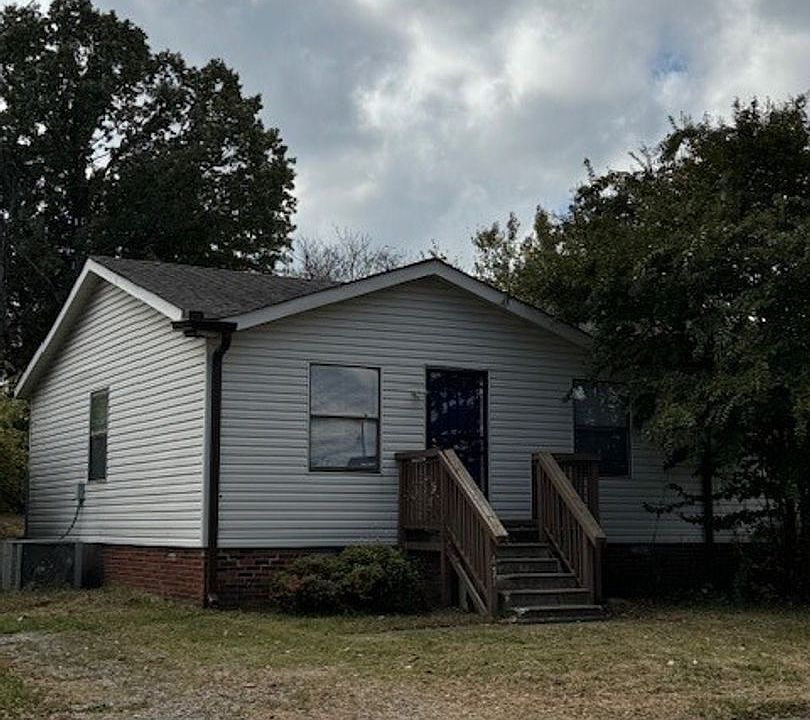 1st image of 4117 Hunting Dr