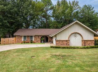 305 S Pear Orchard Rd, Ridgeland, MS 39157