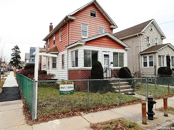 22201 145th Rd, Springfield Gardens, NY 11413