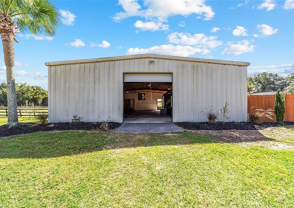 1st image of 4520 NW 95th Avenue Rd