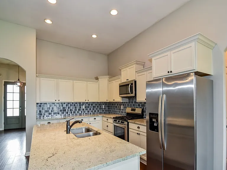 430 Hidden Meadows Cv — Photo 6