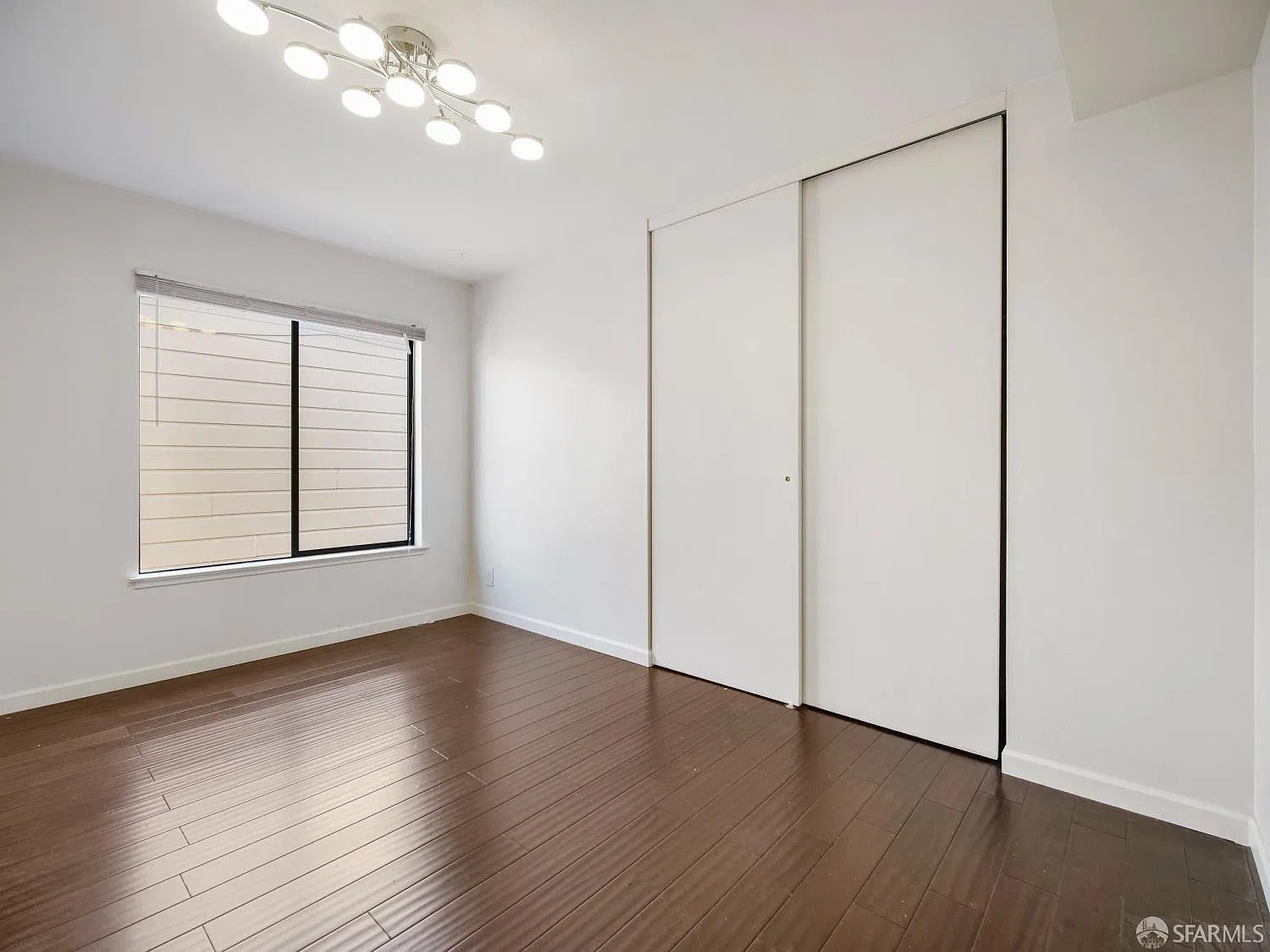 2 bed, 1.5 bath, 1100 sqft, $6,500 — Photo 2