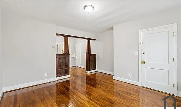 2 bed, 703 sqft, $2,500 — Photo 3