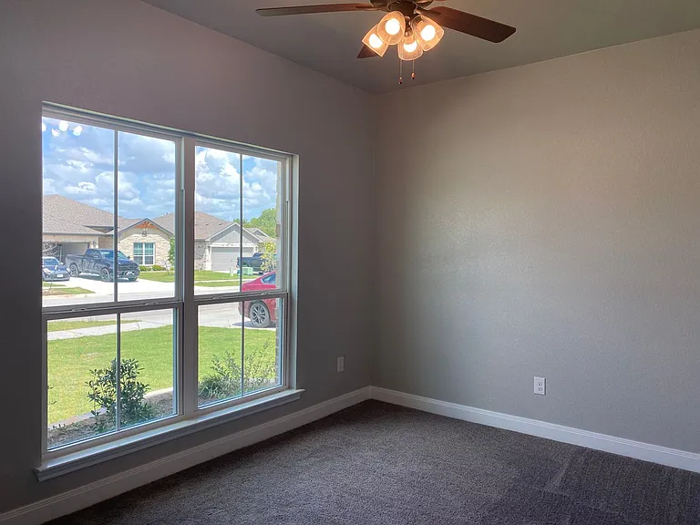 1615 Black Kettle Trl — Photo 14