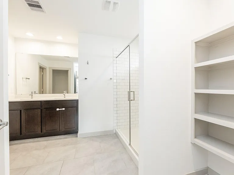 28926 Yachting Point Ln — Photo 23