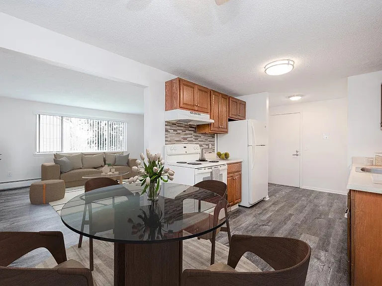 Perinton Manor Apartment Homes — Photo 3