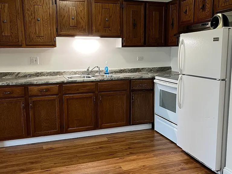 1535 Norway Ln #3B — Photo 9
