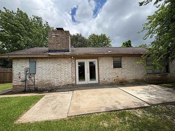 4th image of 16114 Blackhawk Boulevard