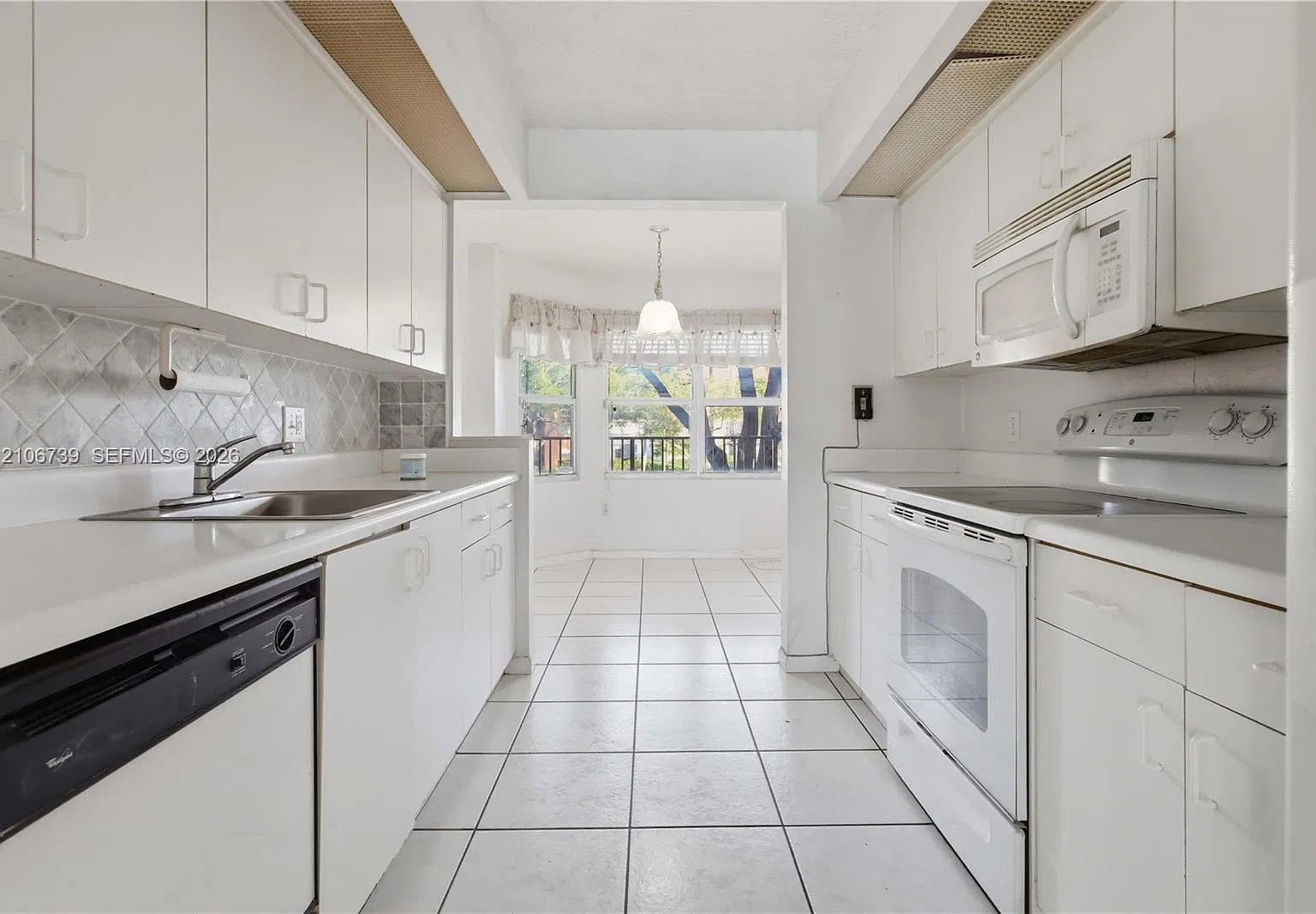 Plymouth At Century Villa — Photo 1