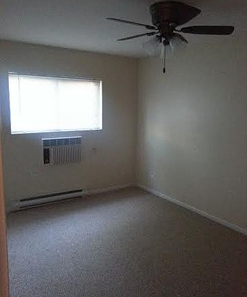 4th image of 1130 Cedar St APT 1A