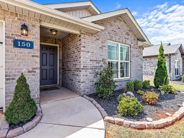 150 Hazel Pine Trl, Hazel Green, AL 35750