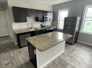 114 Endicott St #3, Worcester, MA 01610