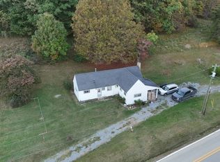 1938 E Grafton Rd, Fairmont, WV 26554