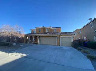 16609 Denham Ln, Victorville, CA 92395