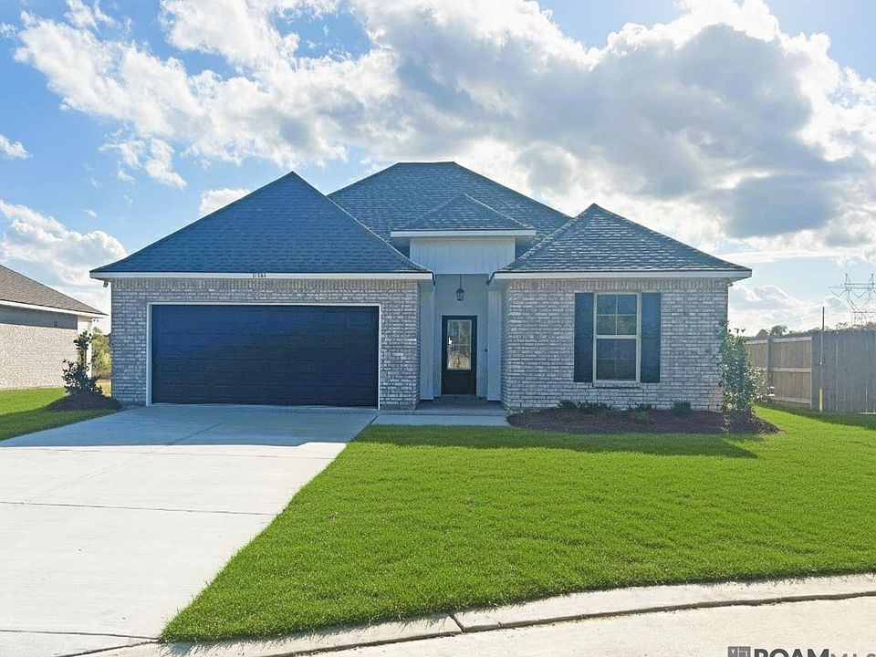 1st image of 11348 Densmore Dr