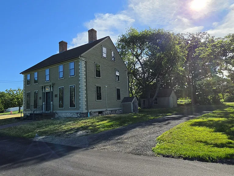 166 Old Providence Rd — Photo 4