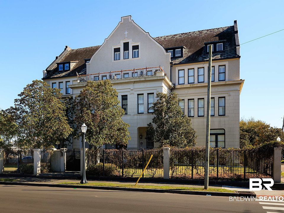 1st image of 753 Saint Francis St APT 3003B