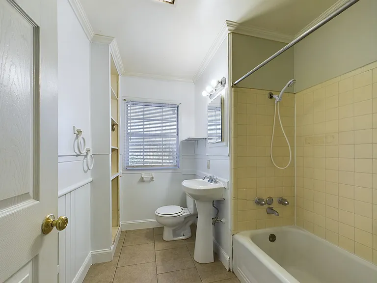 1106 Milner Dr — Photo 8