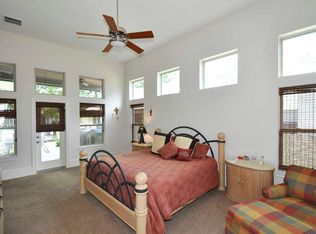 816 Rutland St #1, Houston, TX 77007