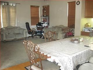 4th image of 947 Mouton Cir