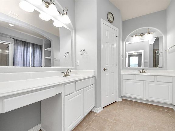 3rd image of 2304 Shadow Canyon Ct
